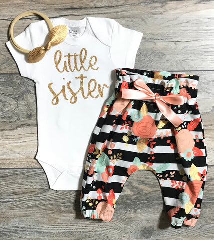 Image of Little Sister Outfit - Newborn Coming Home Outfit Baby Girl - Gold Glitter Little Sister Bodysuit + Black Striped Floral Pants + Headband