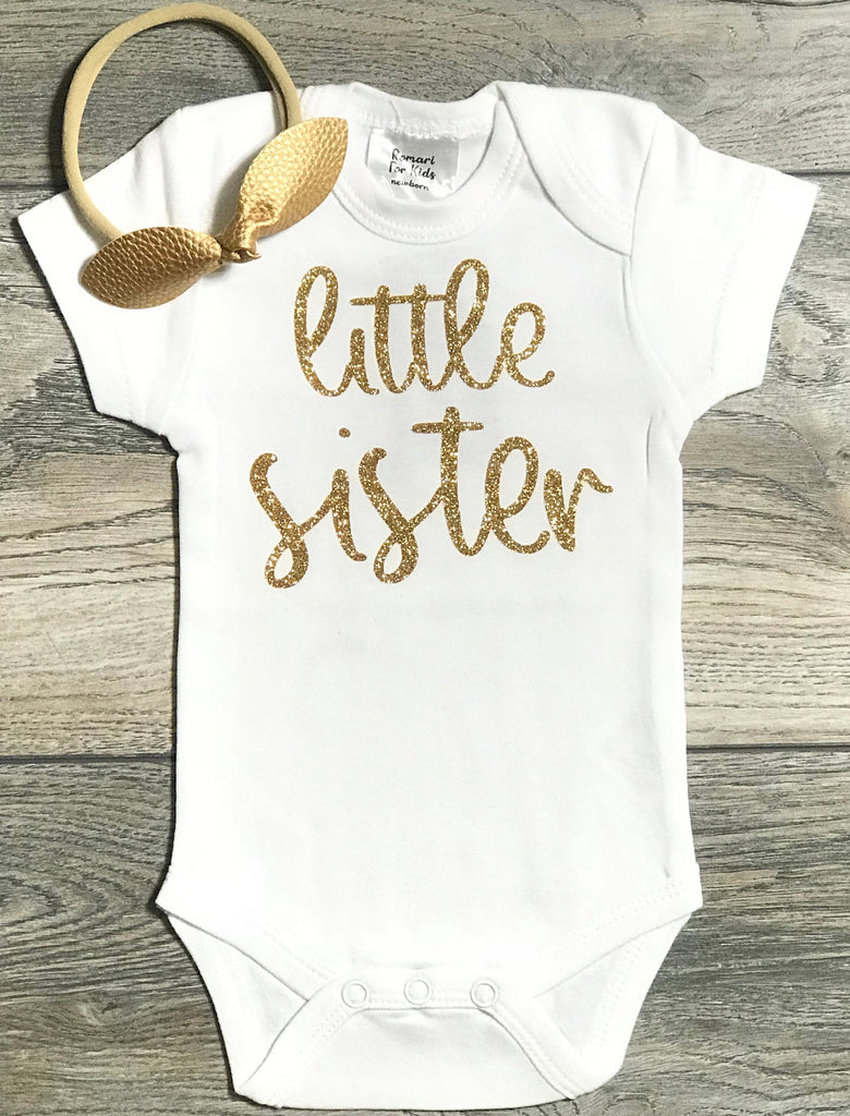 Little Sister Newborn / Coming Home Outfit - Baby Girl Little Sister Gold Glitter Bodysuit + Matching Gold Bow - Little Sister / Big Sister